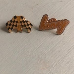 Brandy Melville super rare pins